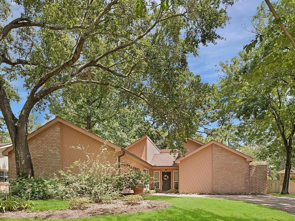 1st image of 3214 Knoll Manor Dr