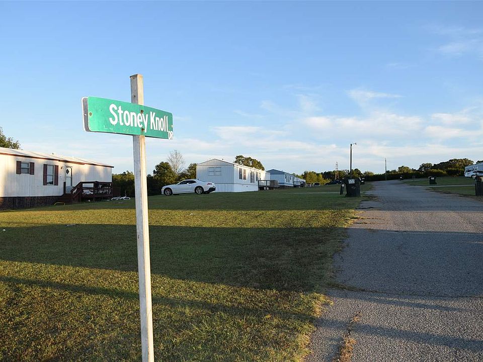 1st image of 1 Stoney Knoll Dr