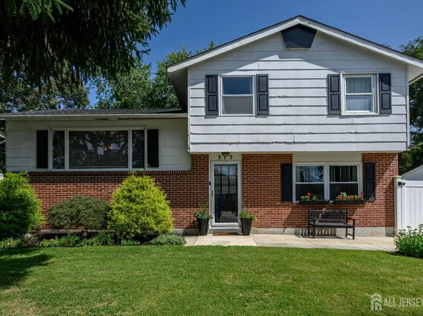 515 Kadlubeck Way, Little Egg Harbor, NJ 08087