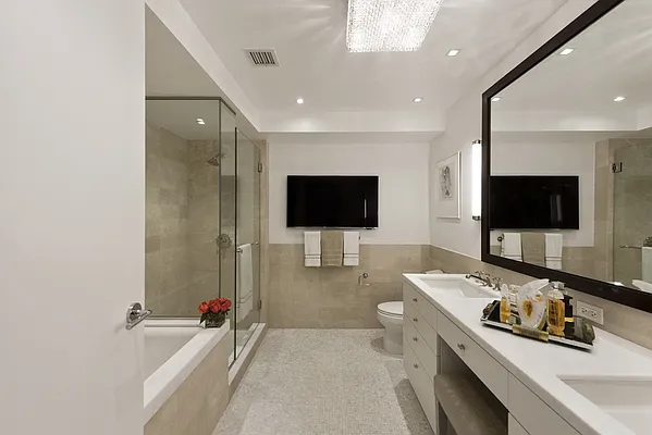 Sold by Nest Seekers International | media 19