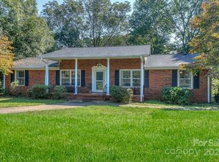 211 W Main St, Cleveland, NC 27013