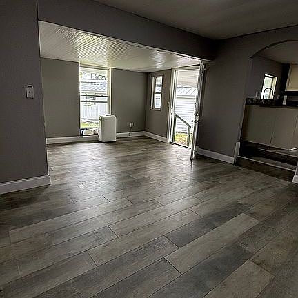 4th image of 6037 Statler Ave