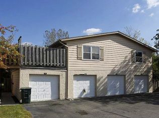2532 Nassau Dr, Columbus, OH 43232