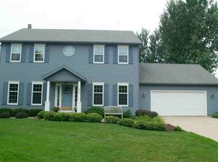 927 Lexington Way, Waunakee, WI 53597