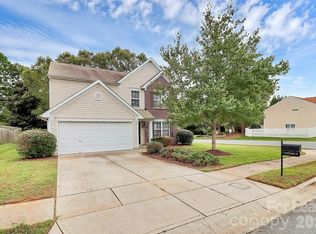 10741 Mountain Springs Dr, Charlotte, NC 28278