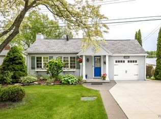 2205 E River Rd, Grand Island, NY 14072