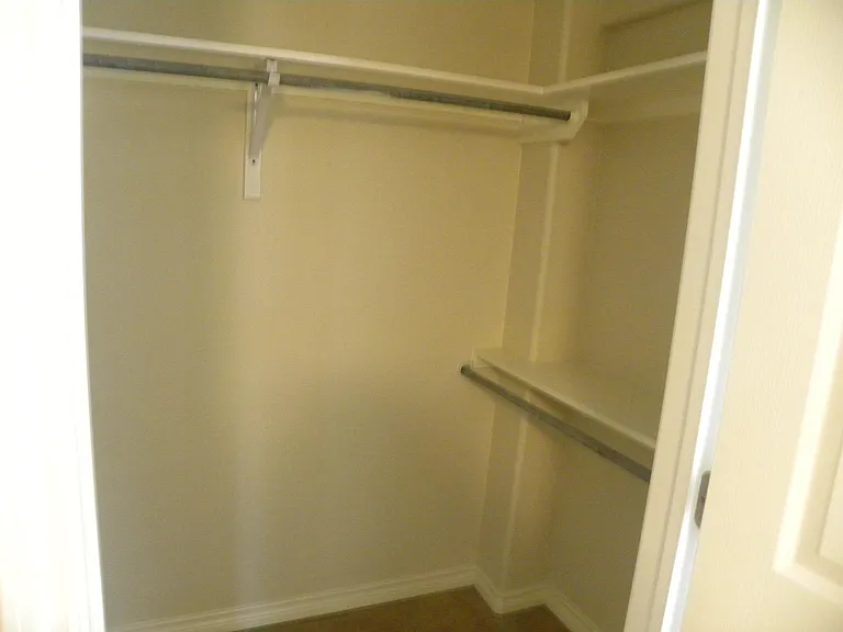 401 Cole St #B — Photo 8