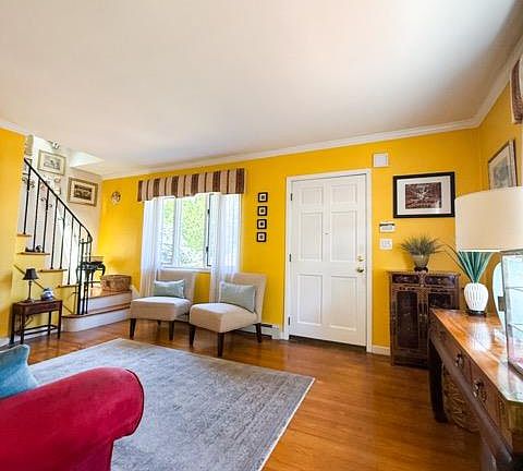 5th image of 2 Irvington Street
