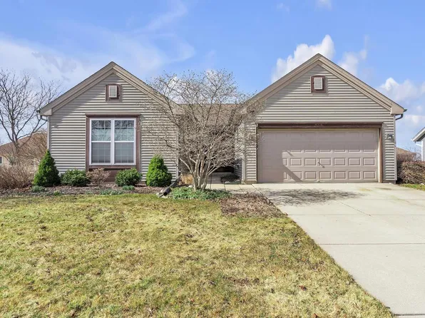 309 South Pheasant PLACE, Saukville, WI 53080