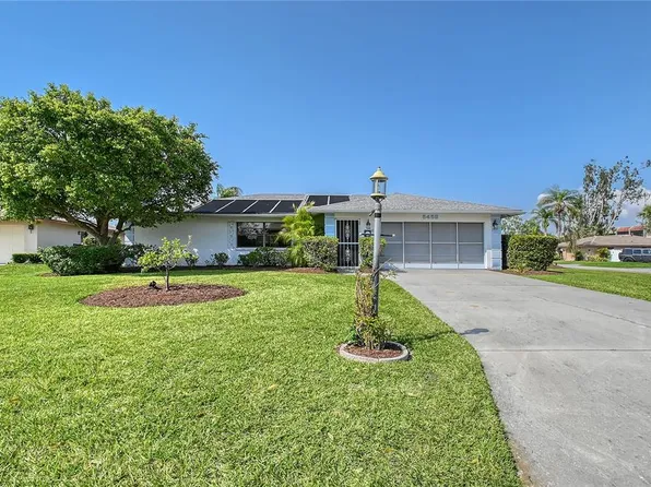 5458 Creeping Hammock Cir, Sarasota, FL 34231