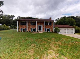 446 Martin Dr, Millersville, MD