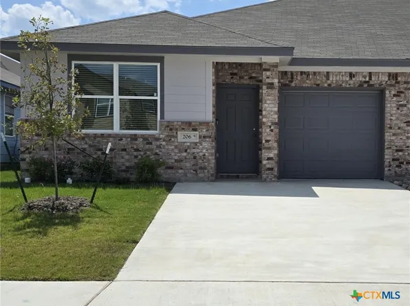 206 Green Valley Dr, Copperas Cove, TX 76522