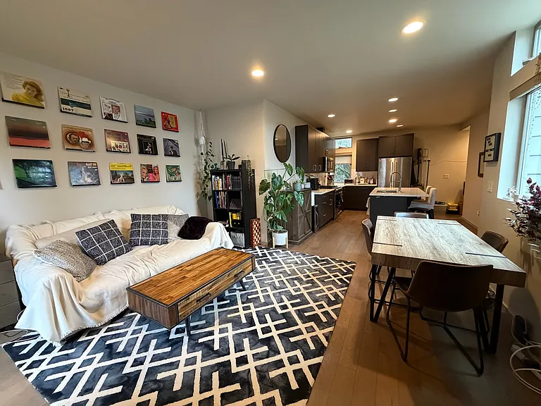 5006 Fauntleroy Way SW — Photo 52