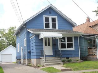 8 Field Ave, Lancaster, NY 14086