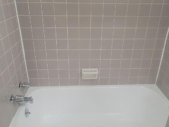 3rd image of 2-35031 E Michigan Ave