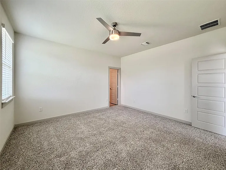 10214 Norshire Ln — Photo 13