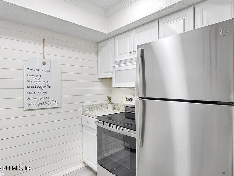 100 Fairway Park Blvd #806 — Photo 9