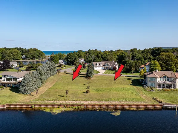 Grebe St #69, Arcadia, MI 49613