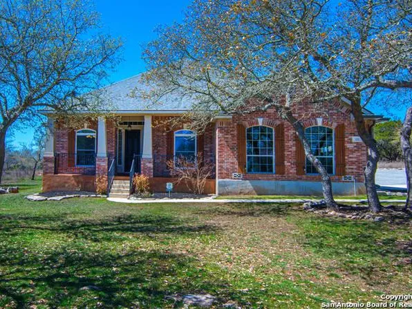 100 Topper Ln, Spring Branch, TX 78070