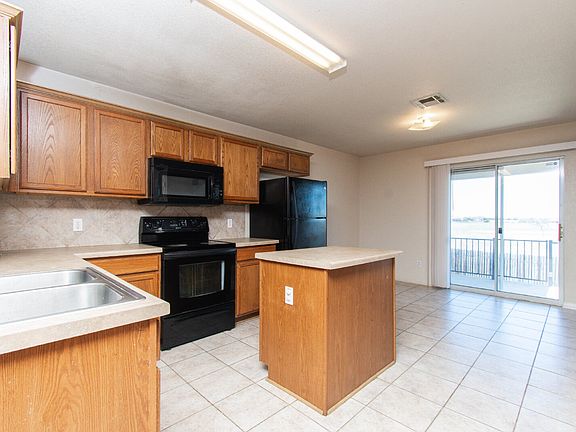 5th image of 6002 Horne Dr
