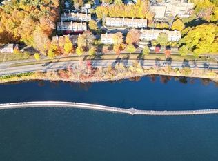 45 Lakeside Ave APT 31, Marlborough, MA 01752