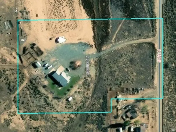 9755 E 4000 N, Lapoint, UT 84039