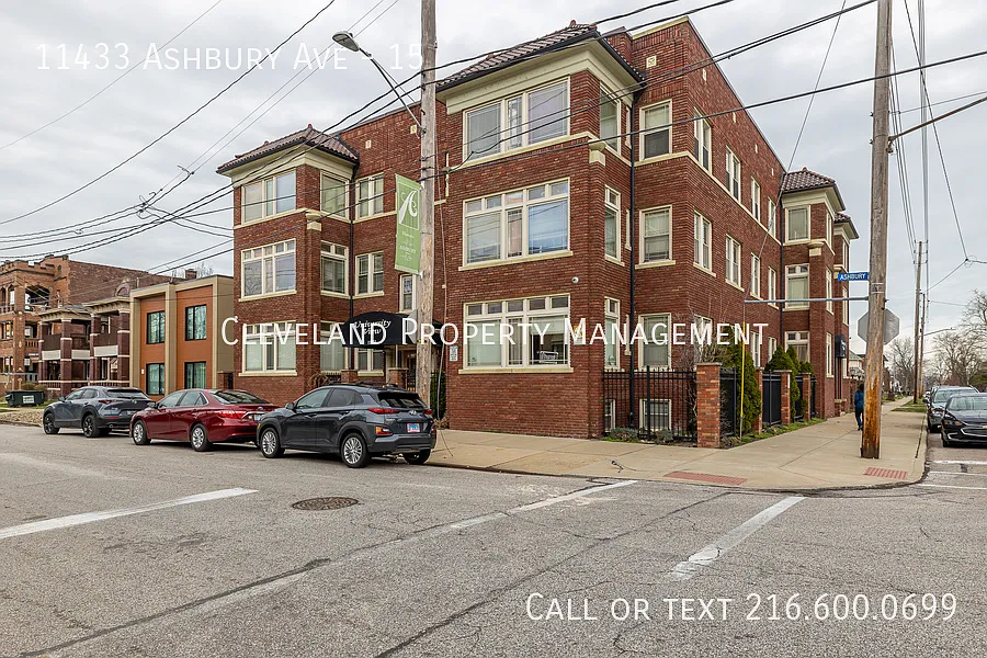 11433 Ashbury Ave #15