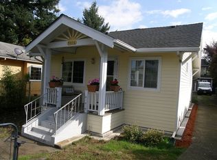 9026 10th Ave SW, Seattle, WA 98106