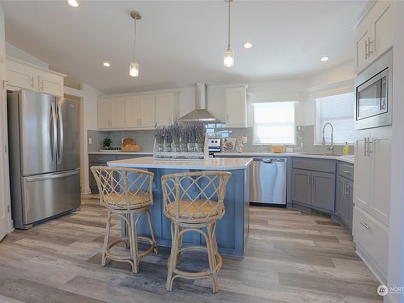 4th image of 966 Rock Rose Ave #190