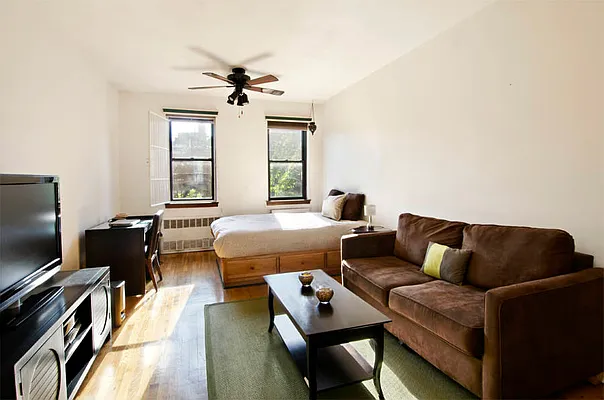 Rented by Town Residential | media 23