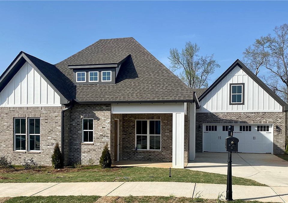 2890 Mill Lakes Rdg, Opelika, AL 36801 MLS 158177 Zillow