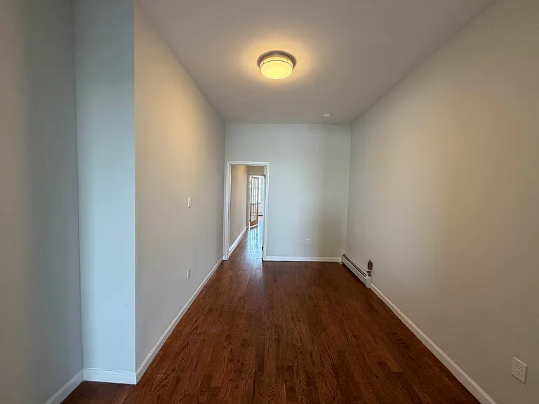 504 Woodward Ave #3L — Photo 12