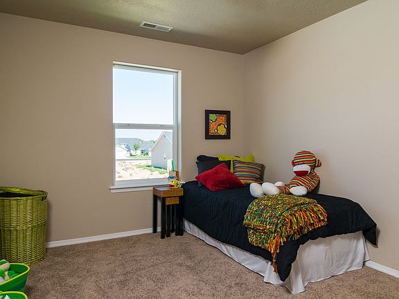 5th image of 59 N Zion Park Dr