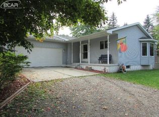 10529 Seymour Rd, Montrose, MI 48457