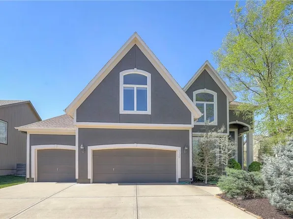 5100 W 163rd St, Overland Park, KS 66085