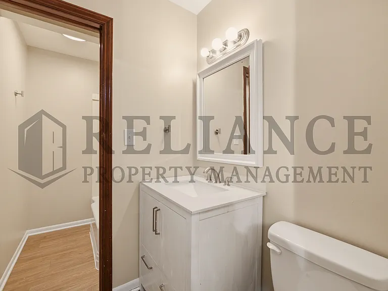 2917 S Walnut St — Photo 41