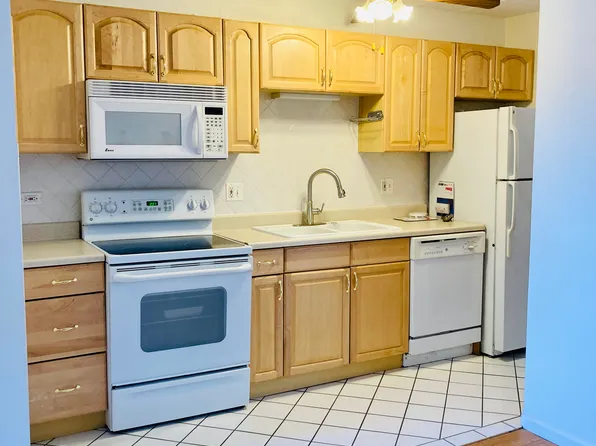 1140 Ferdinand Ave APT 3, Forest Park, IL 60130