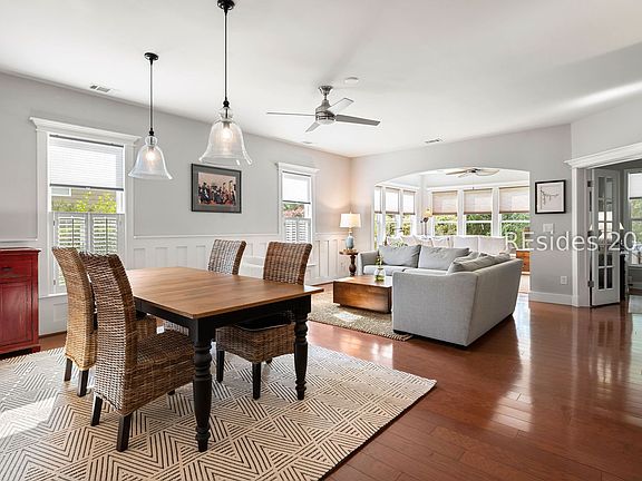 3rd image of 36 Groveview Avenue