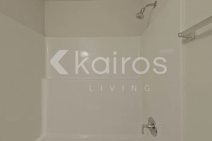 2137 Banyon Cir — Photo 17