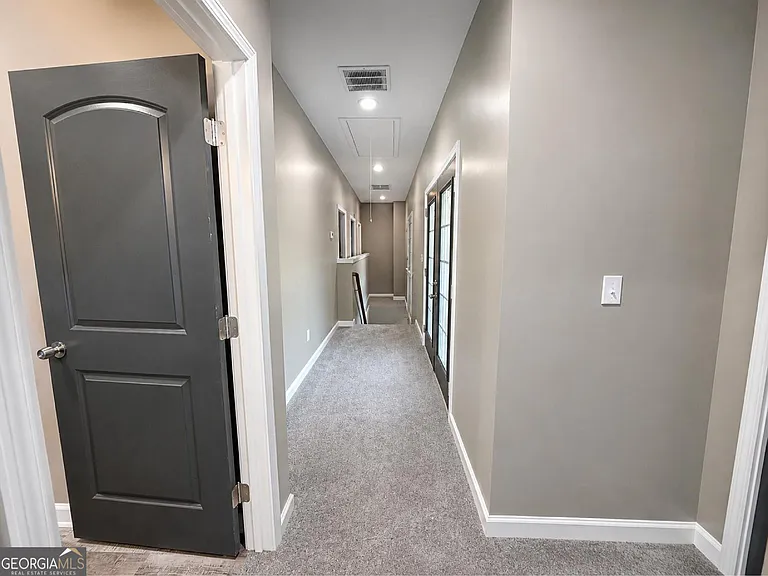 5589 River Rd #B — Photo 14