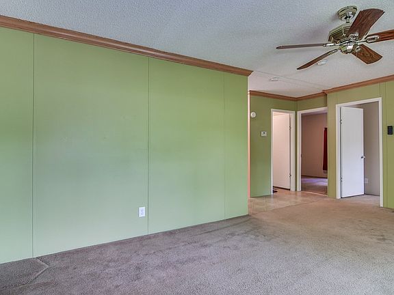 4th image of 3232 Melba Dr
