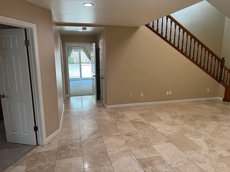 1232 Saint Helene Ct — Photo 11