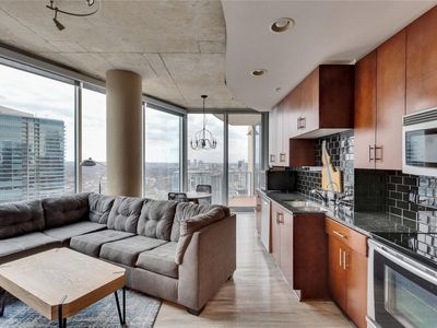 360 Nueces St #2910, Austin, TX, 78701