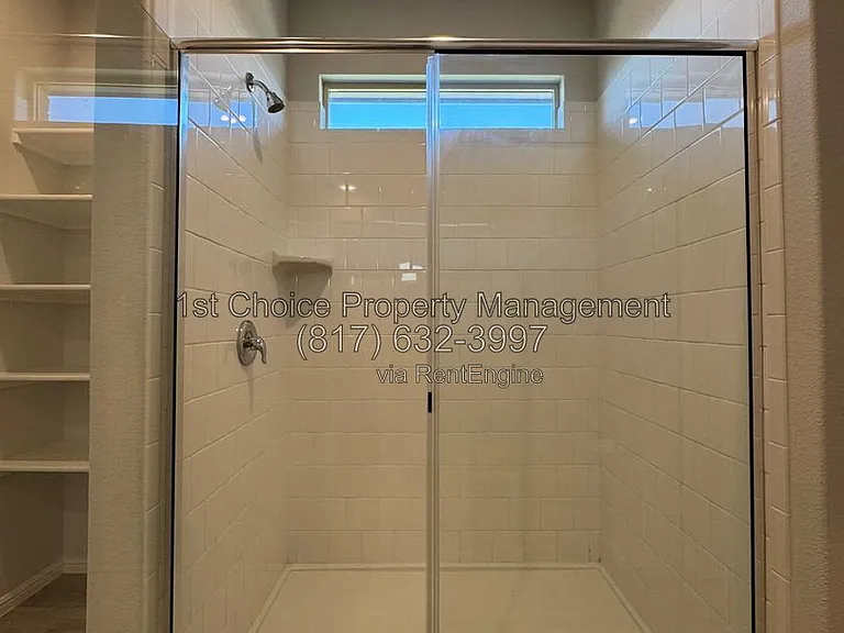 912 Rothville Ln — Photo 20