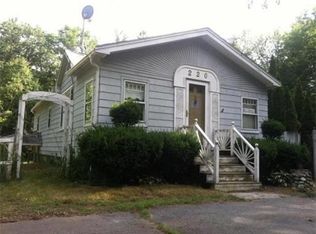 220 Page St, Lunenburg, MA 01462