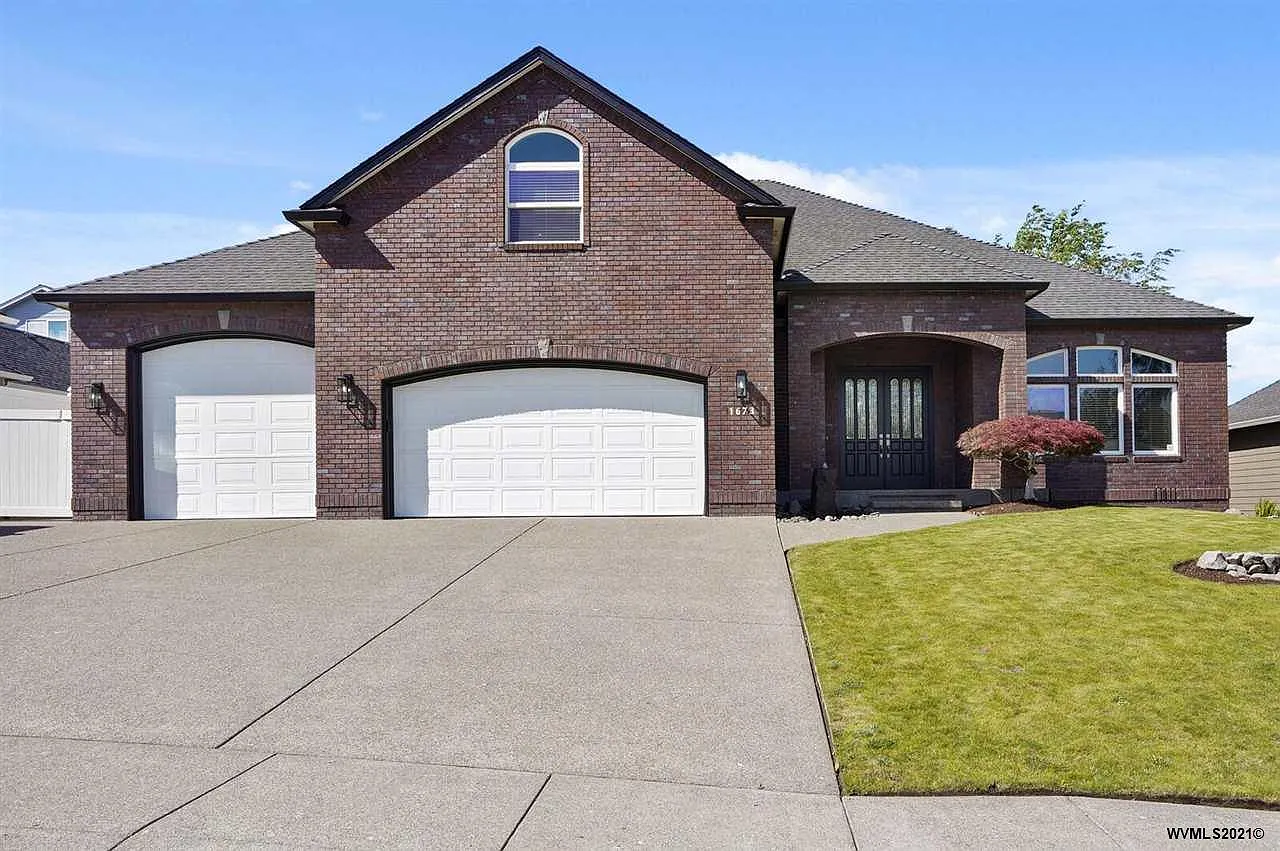 1673 Olympia Ct NW photo 1