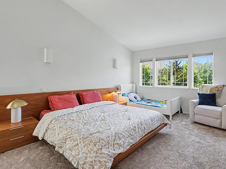 17337 SE 185th Pl — Photo 22