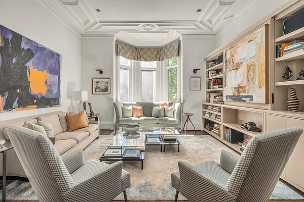 Rented by Compass | media 10