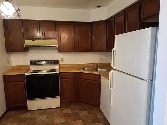 4th image of 4450 Trevor Cir APT 4