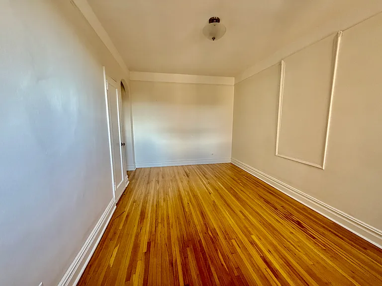 40 Shore Blvd #5H — Photo 14